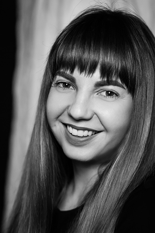 Porträt der Künstlerin Svitlana Glaser
